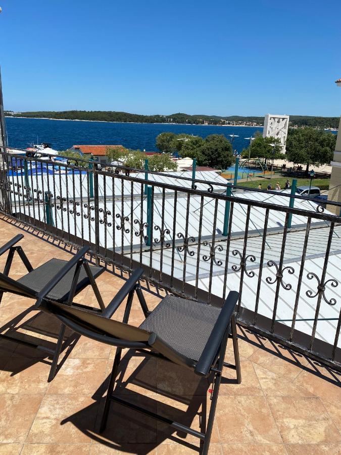 Apartment Nino Ровинь Экстерьер фото